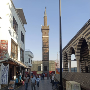 Diyarbakır dört ayaklı minare / 391